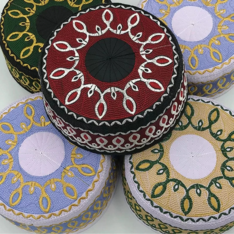 Moda ricamo cappello musulmano uomo preghiera culto cappelli casual festa di nozze Arabia Saudita turbante islamico 54-59 cappello a sommità piatta