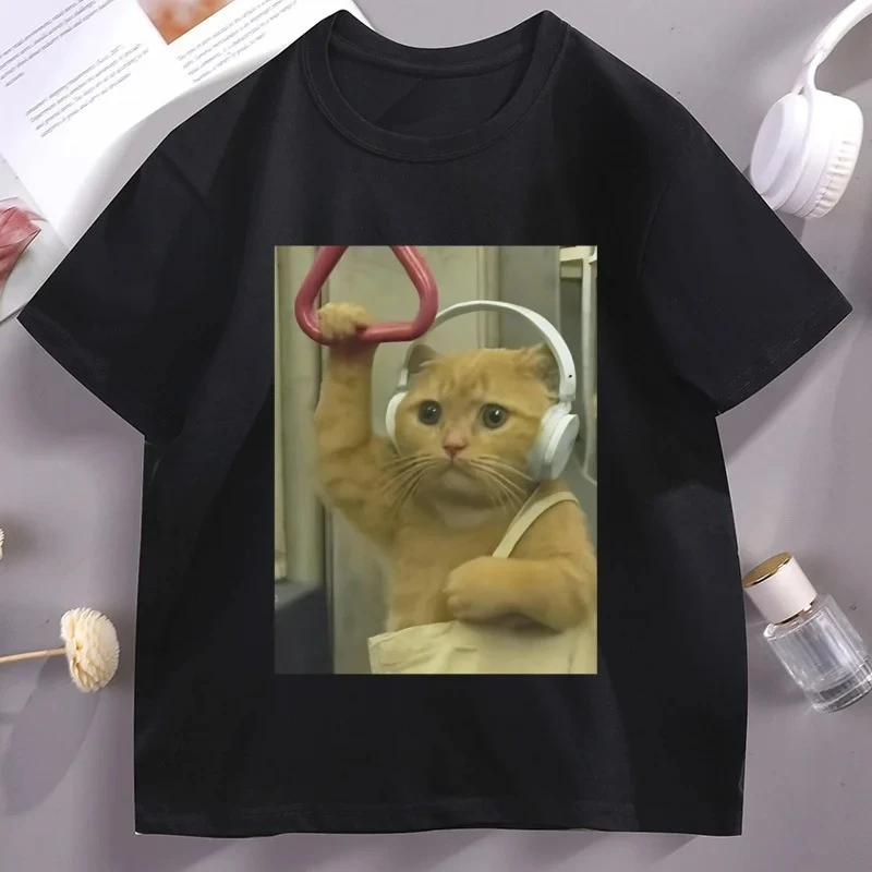 Funny Subway Cat Meme T-Shirt Stupid Brainrot Cat Lover Funny Tee Cool Short Sleeve Streetwear Women Summer Aesthetic Clothes