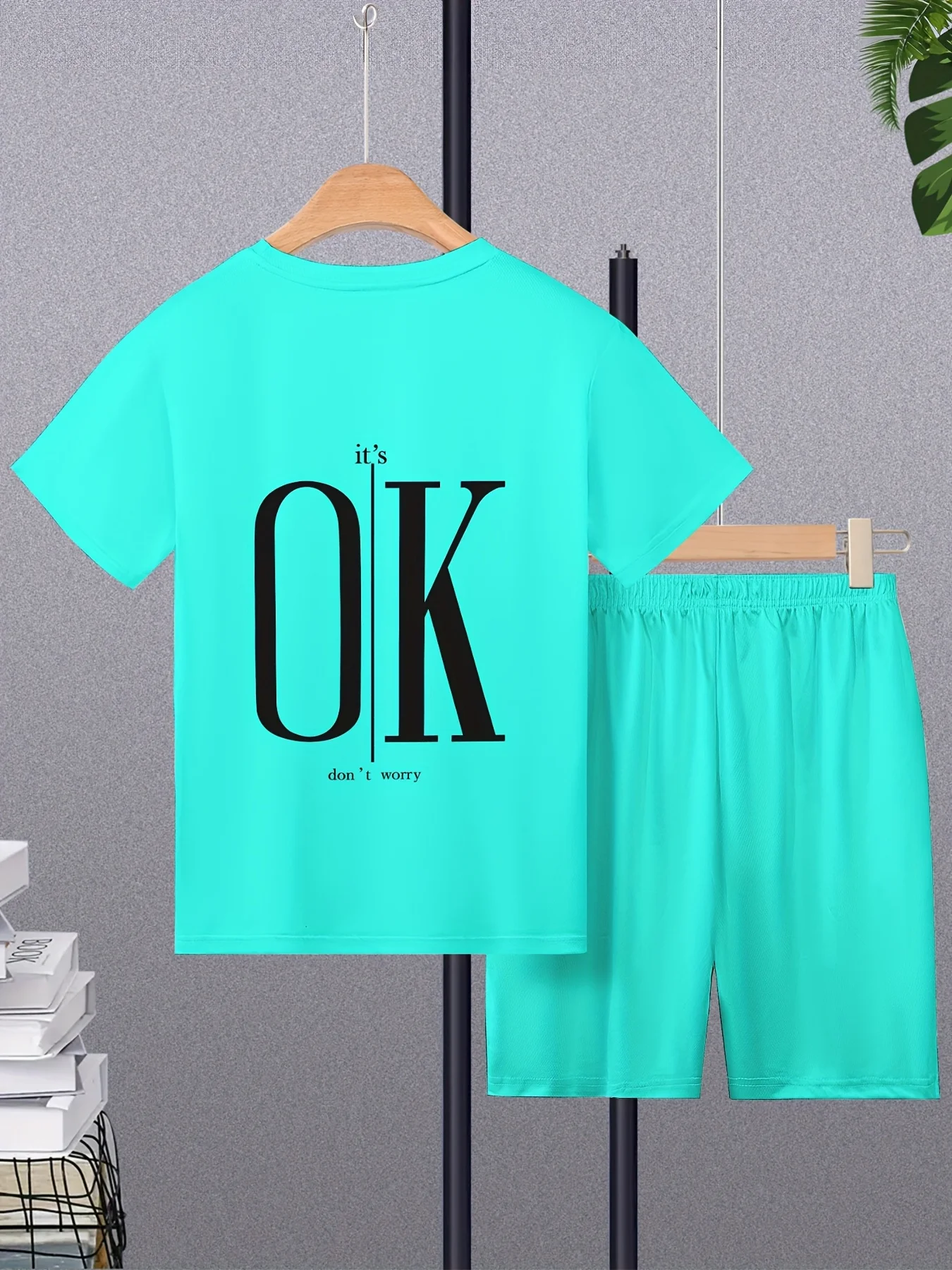 Men's Casual Sports Suit 3D Printed T-shirt Round Neck T-shirt and Shorts Large Size