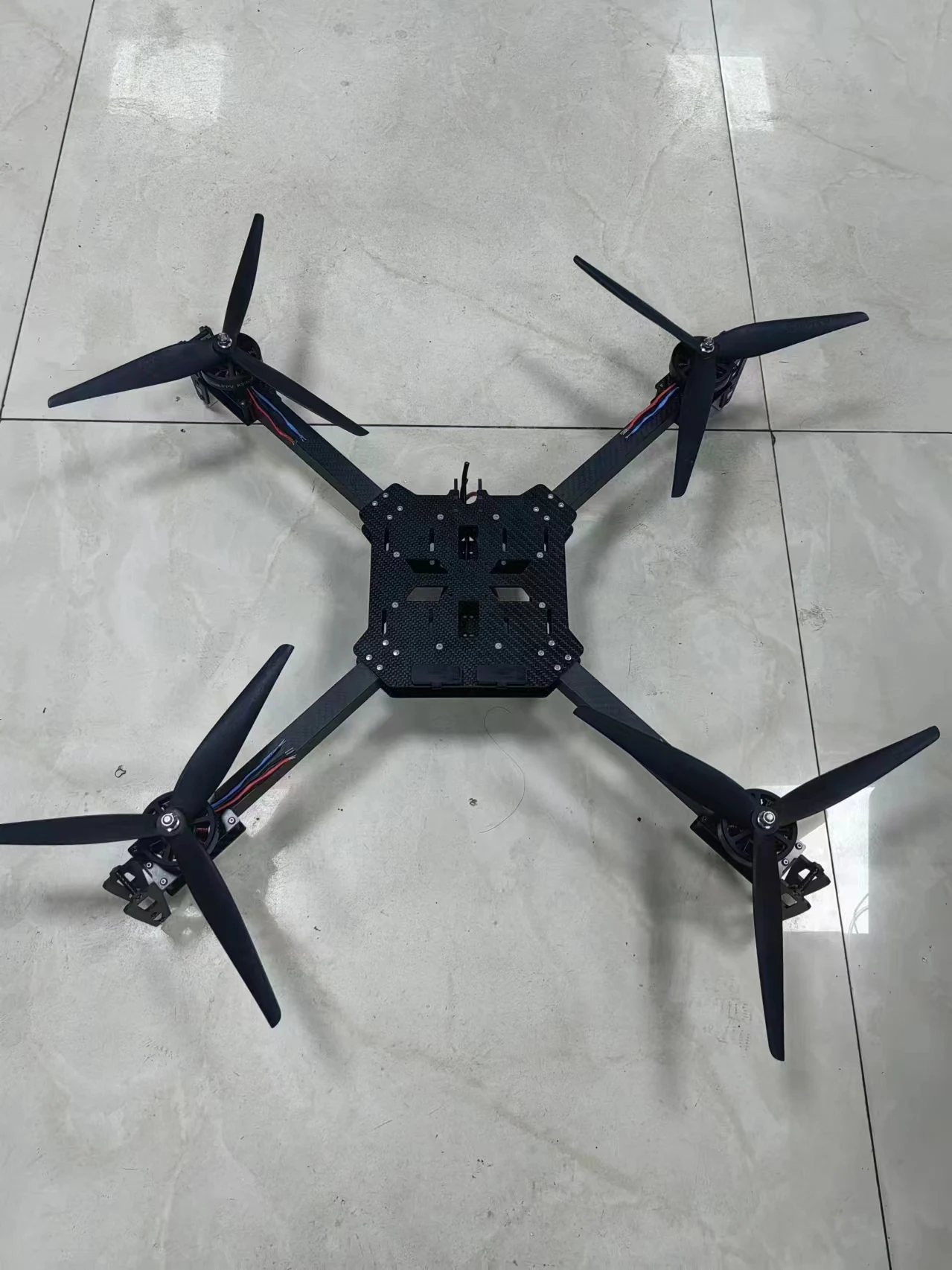 Mark4 13 polegadas de voo longo 1.6W/2w/3w FPV Drone Kit de fibra de carbono UAV Mini Drone