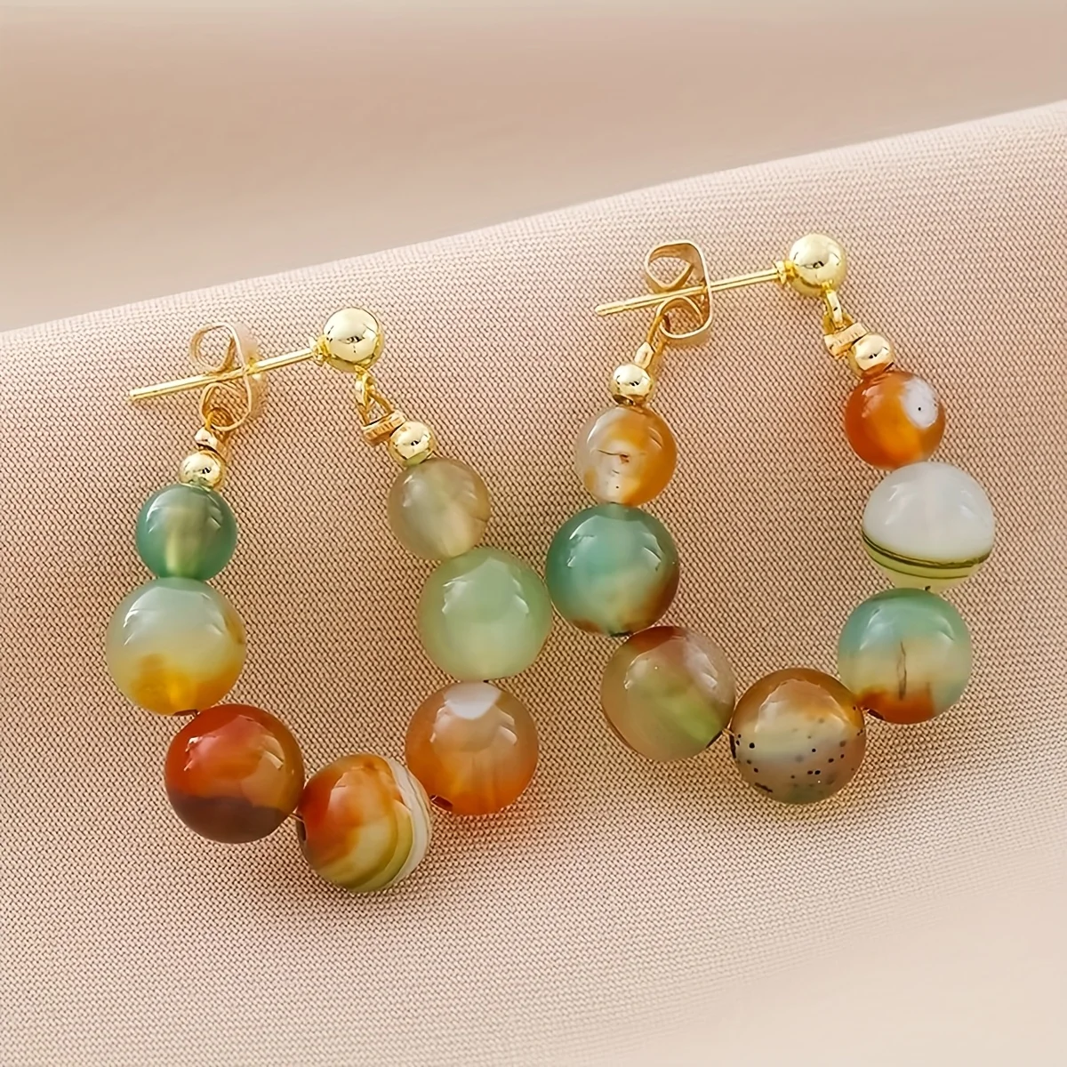 

A Pair of Vintage Elegant Colorful Agate Beaded Water Drop Earrings for Women, Festive Style