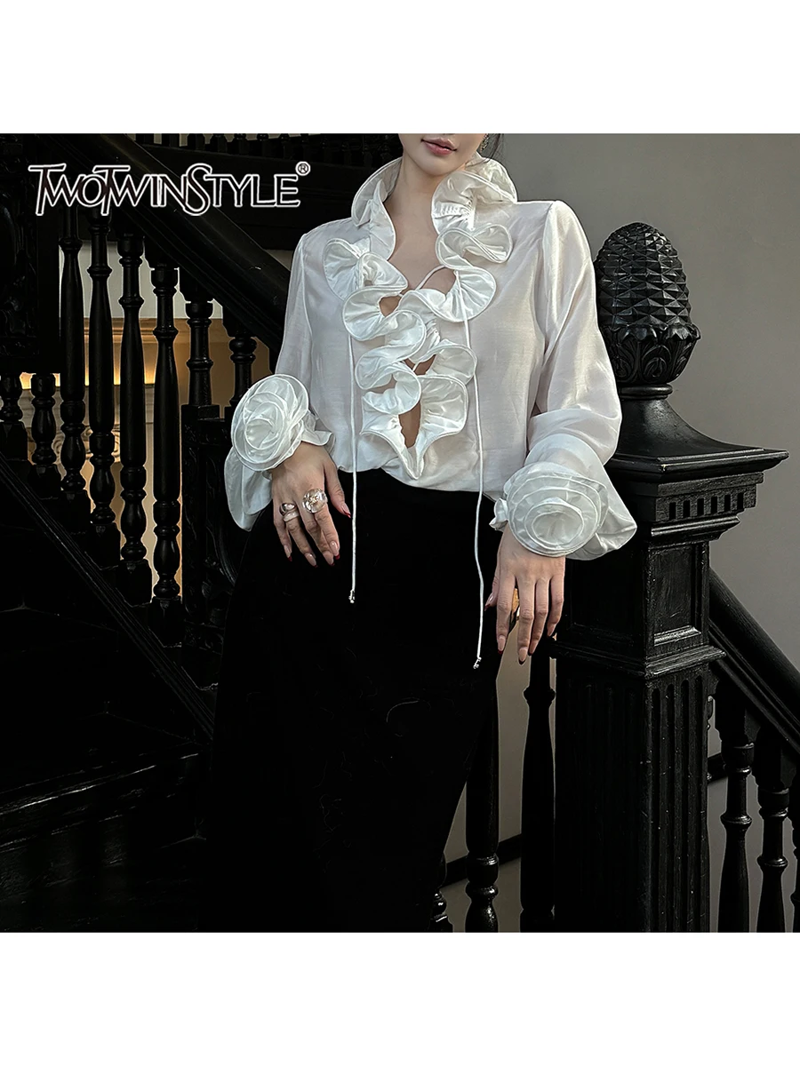 

TWOTWINSTYLE Solid Loose Spliced Fungus Folds Minimalist Blouses for Women V Neck Long Sleeves Fashion Blouse Female Clothes New