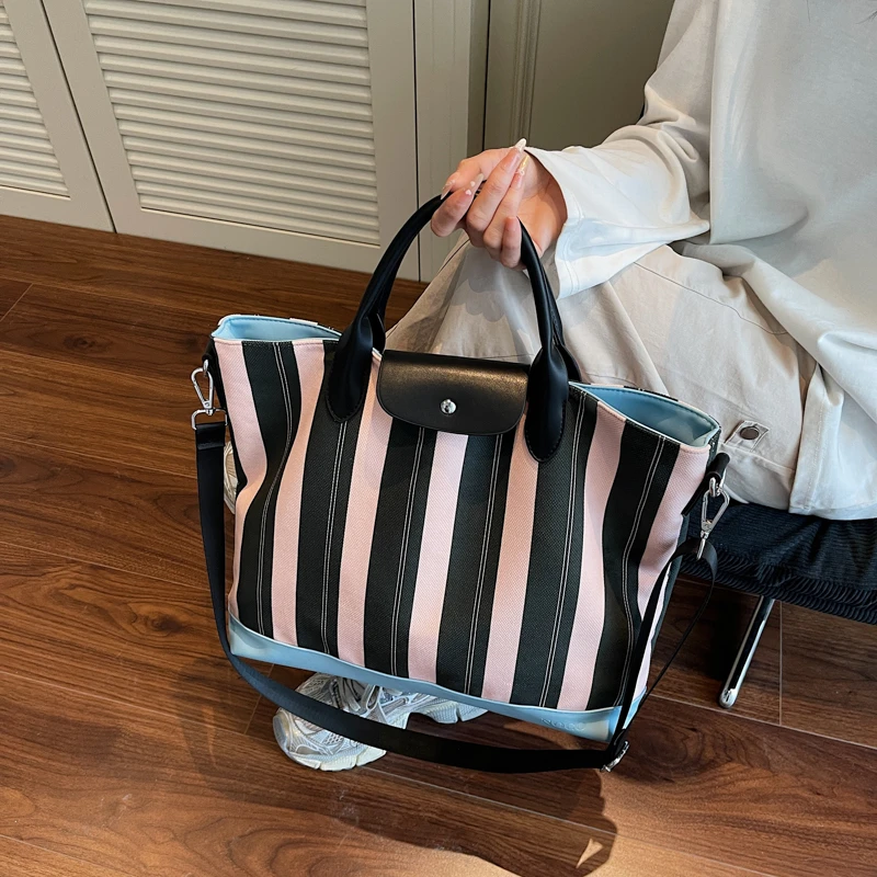 

Trendy Unique Casual Crossbody Bag With Leather Vintage And Letter Logo For Women Everyday Luxury