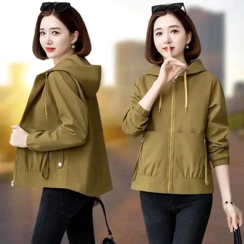 

2024 New Spring Autumn Korean Short Jacket Women Top Loose Casual Hooded Jacket Ladies All-Match Windbreaker Coat Ladies