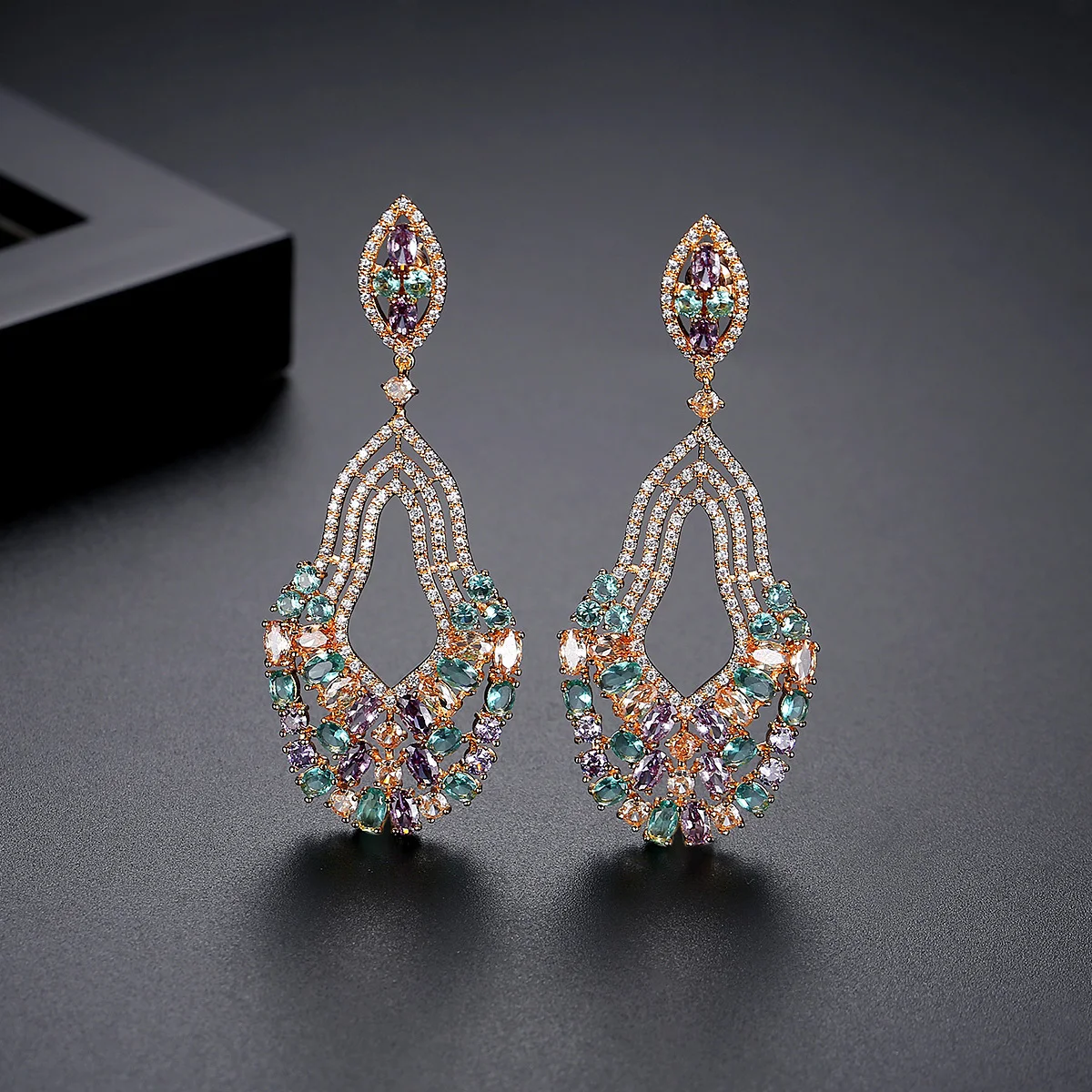 LUOTEEMI 2022 New European And American Style Multi Oval Zircon Long Earrings For Women Large Brinco Bijoux Unusual Girl Jewelry