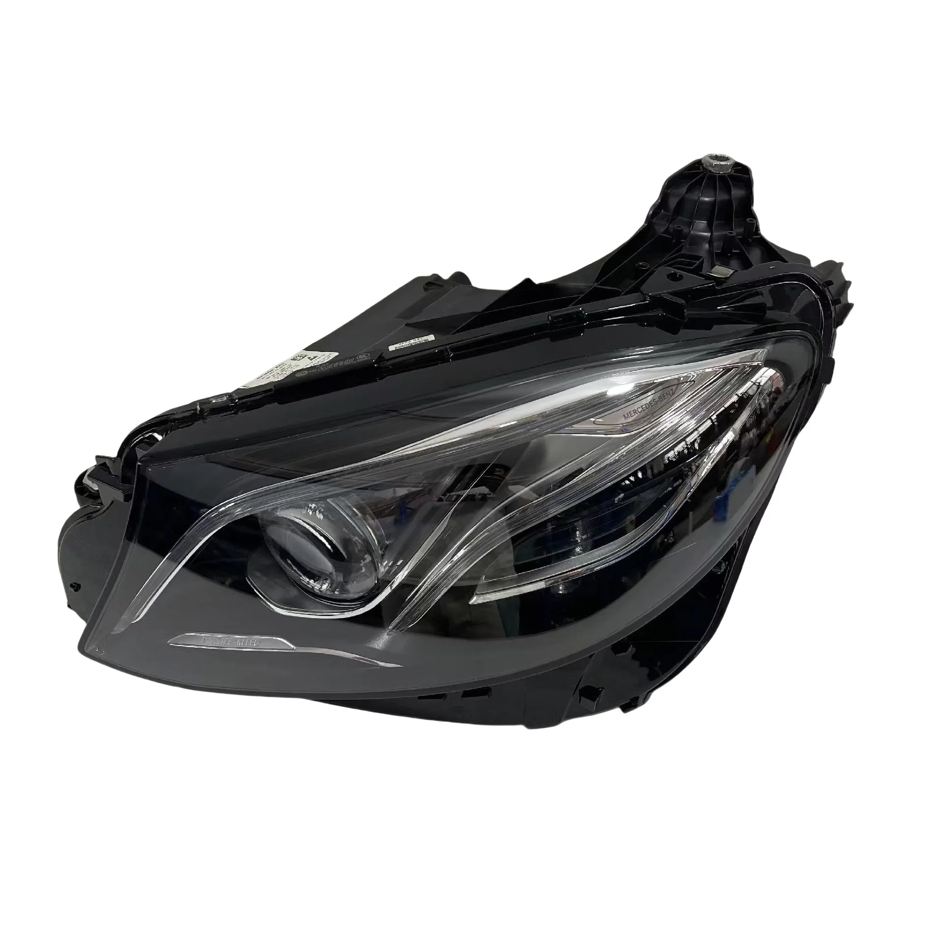 Suitable for Mercedes-Benz W213 W238 E200 E220 E300 E350 E400 E63 original remanufactured geometric headlight A2139069504/9604