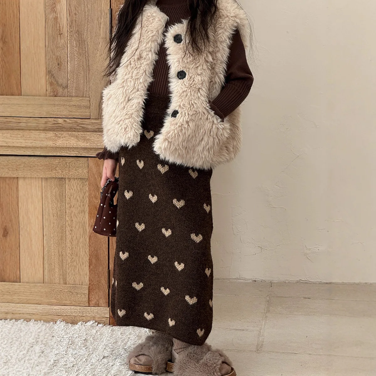

Girls Skirt 2025 Autumn Winter New Korean Knitted Woolen Half Skirt for Baby Girls Medium To Long Love Woolen Skirt