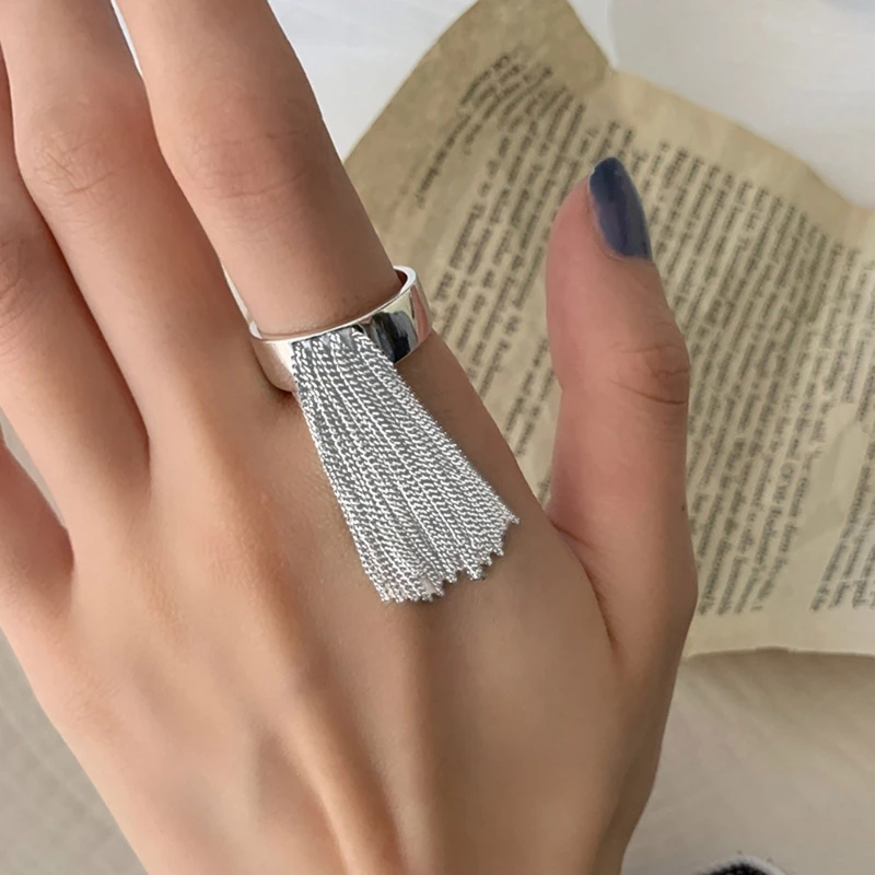 Vintage Stainless Steel Tassel Chain Ring for Women Trendy Elegant Charm Creative Unique Design Personality Ring Party Jewelry