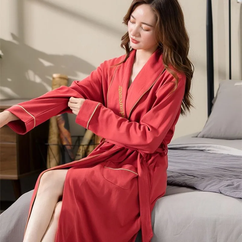 

2024 New Pure Cotton Pajamas Women's Long Sleeved Spring Autumn Robes Mid Length Bathrobes Weddings Leisure Loose Homewear