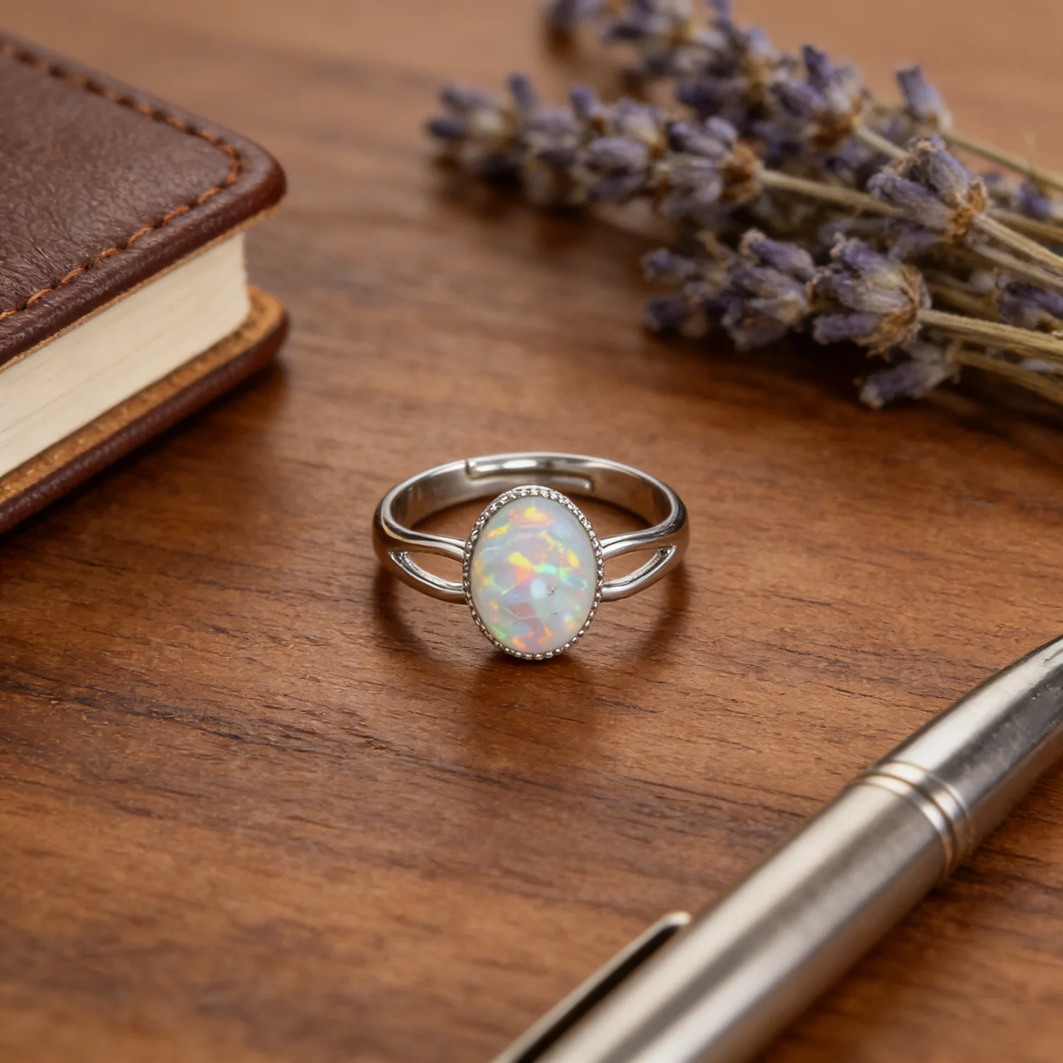 Vintage Inspired Oval Ring for Women,7-9 Adjustable Open Finger Ring with Oval,Fashion Split Shank Cocktail Ring for Party Gifts