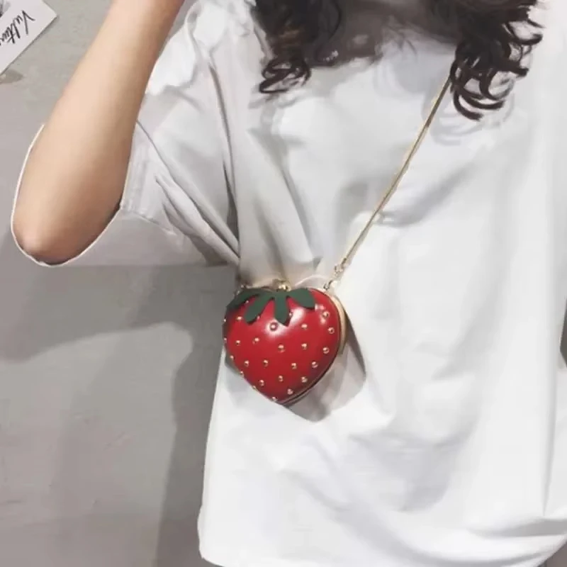 

NEW Summer Fashion PU Rivet Mini Cute Fruit Strawberry Heart Shape Shoulder Bag Tote Female Flap Handbag