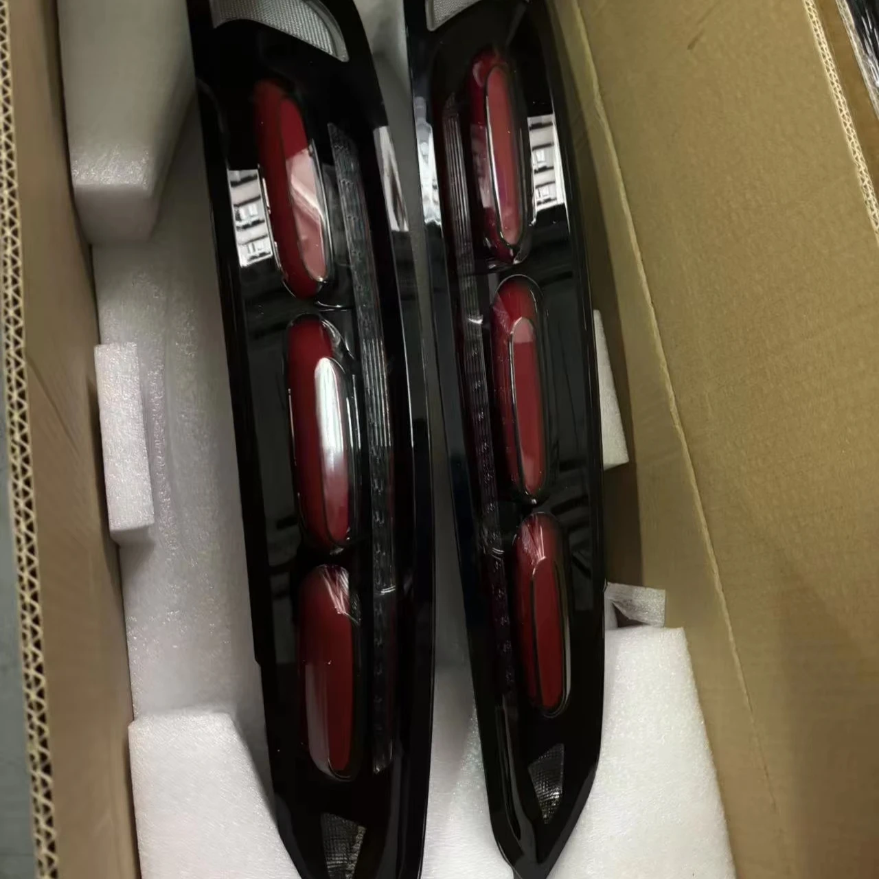 

Hot SalesSuitable for Gtr Tail Light