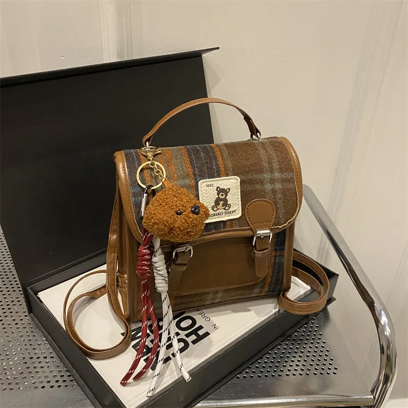 moda-xadrez-bapa-2024-novo-outono-inverno-versatil-bolsa-de-ombro-feminina-multi-uso-crossbody-saco-briti-sle-deslocamento