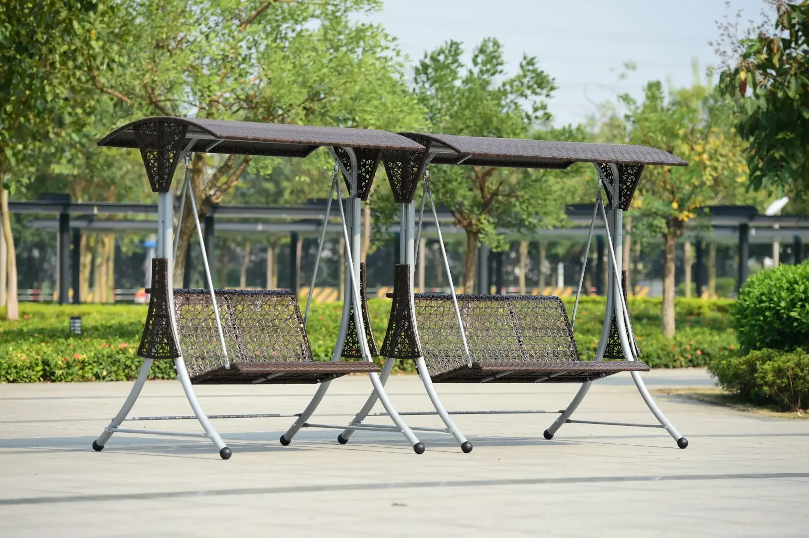 Swing For Three Person Outdoor Garden Metal Porch Swing Wholesale Price