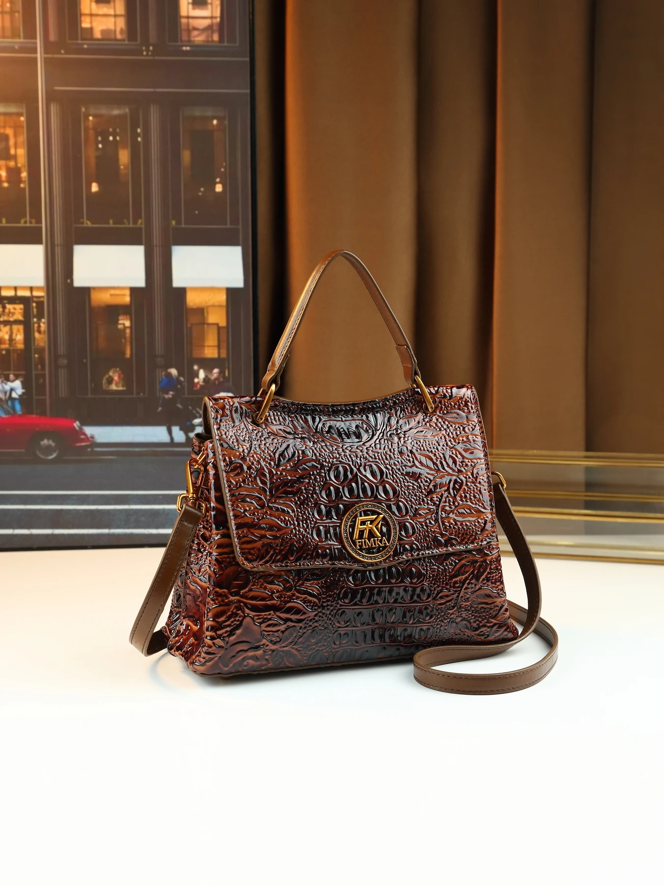 

Трансграничная популярная женская весенне-летняя элитная модная сумка с крокодиловым узором и нишевым дизайном