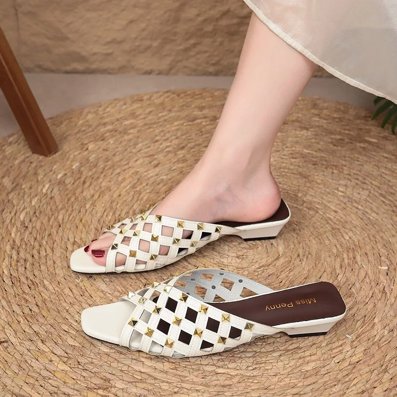 Fashion Hollow Woven Mule Shoes for Women Summer New Studded Peep-Toe Slip-On Vacation-Style Summer Flat Sandals