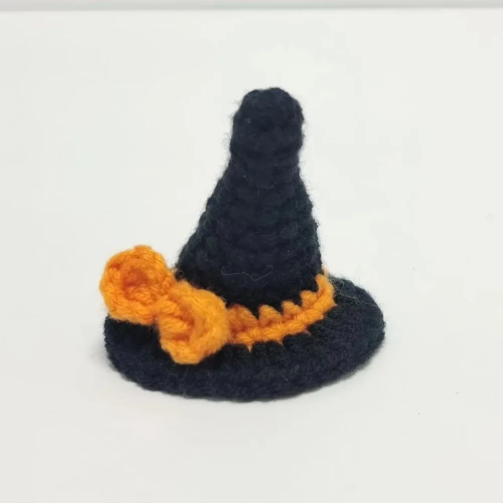 

2PCS Funny Wool Hamster Hat Knitted Handmade Parrot Hats Adjustable Chin Strap Snake Hat Small Pet