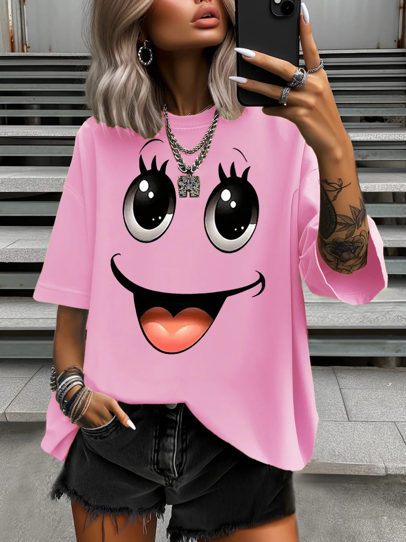 Летняя женская футболка, оригинальный дизайн, модные женские повседневные топы с забавным принтом улыбки и круглым вырезом с короткими рукавами