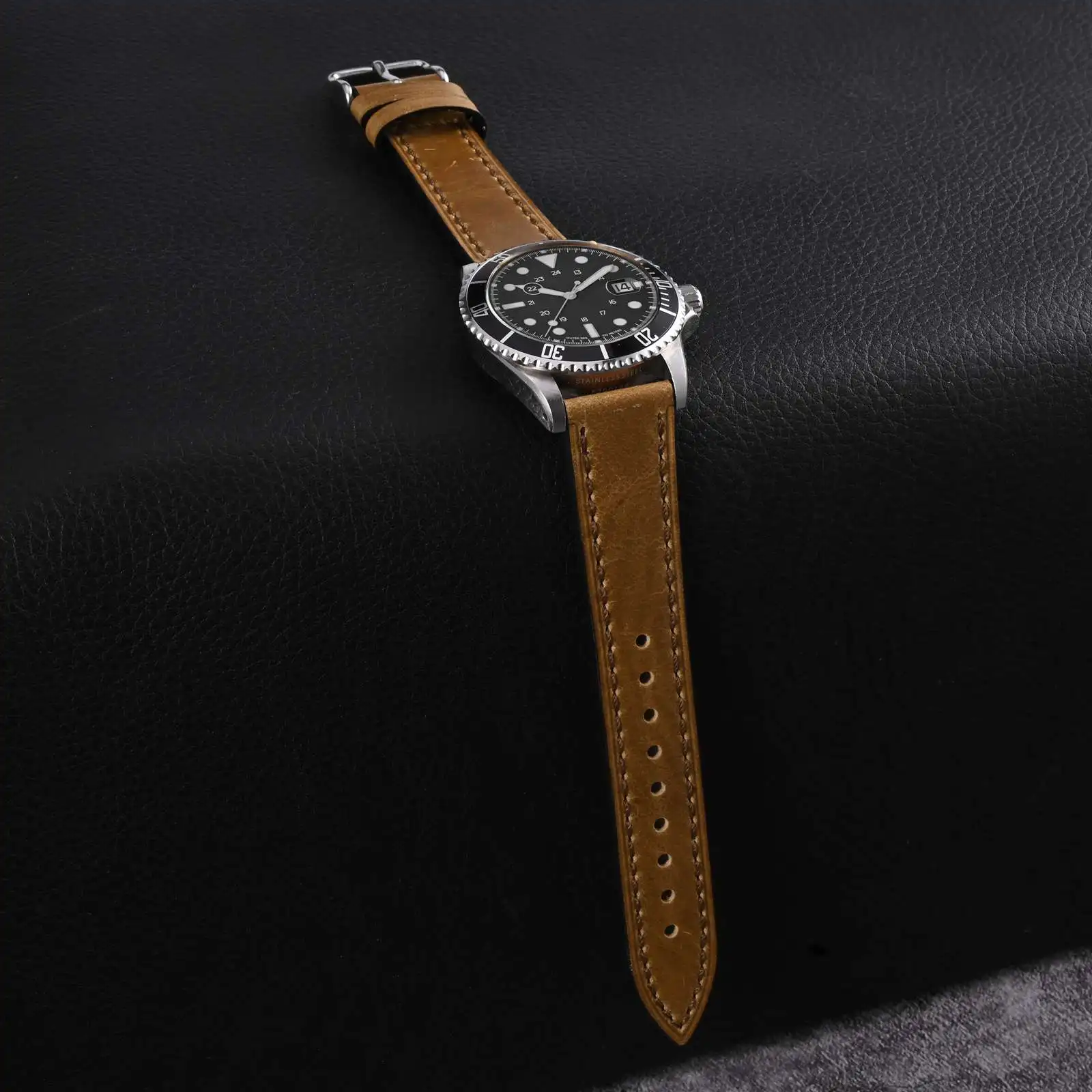 ANBEER Oiled Waxed Leather Watch Strap Watch Band for Men And Women Quick Release 18 mm 20mm 22mm Classic  Replacement Strap