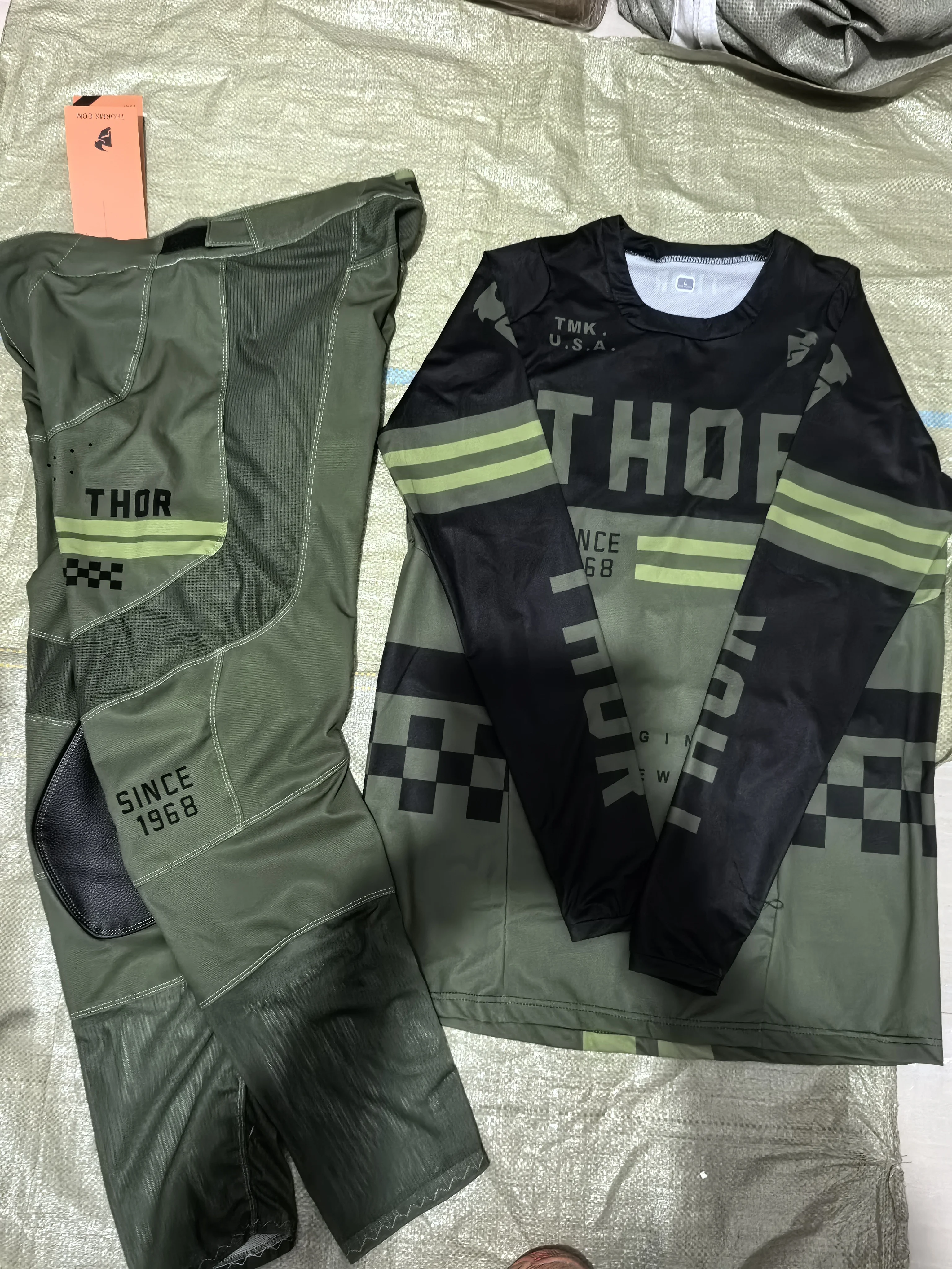 2026 REVO Moto Gear Set MX Enduro Pak Off Road Motocross Jersey En Broek Crossmotor Kit Motorfiets Combo's