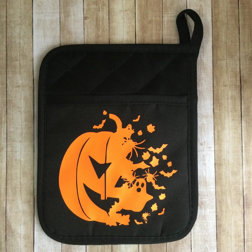 

Spooky Jack-O-Lantern Potholder Halloween Kitchen Oven Mitts Pot Holders Ghost & Bats Design Housewarming Gifts Halloween Decor