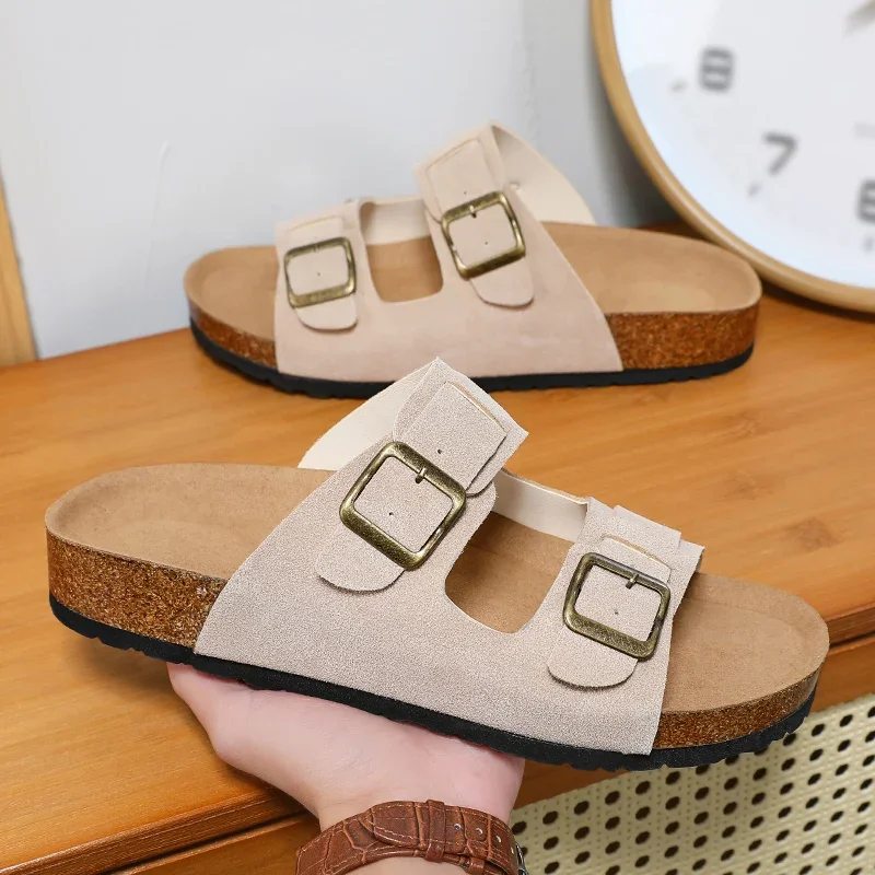 Summer Men\'s 2024 Large Boken Slippers Outdoor Wearing Couples Indoor Soft Sole Bathroom Anti Slip Super Sandals Slippers Trend