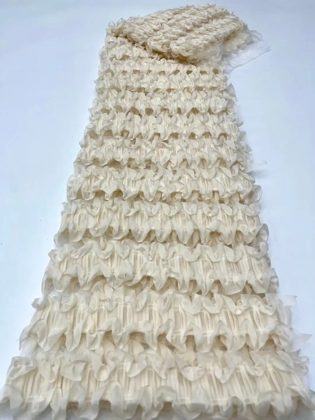 

Beautiful ZH-13026817 embrodery French mesh lace Nigeria fabirc For Weddings Evening dress