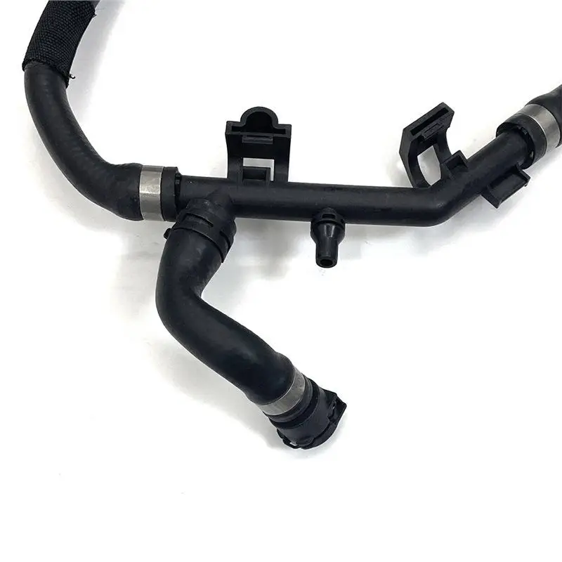 AA63 خرطوم تبريد المحرك الساخن خرطوم تبريد المبرد 17127575431 لسيارات BMW 7 Series F01 F02 F03 F04 سيدان 750 I 2008-2