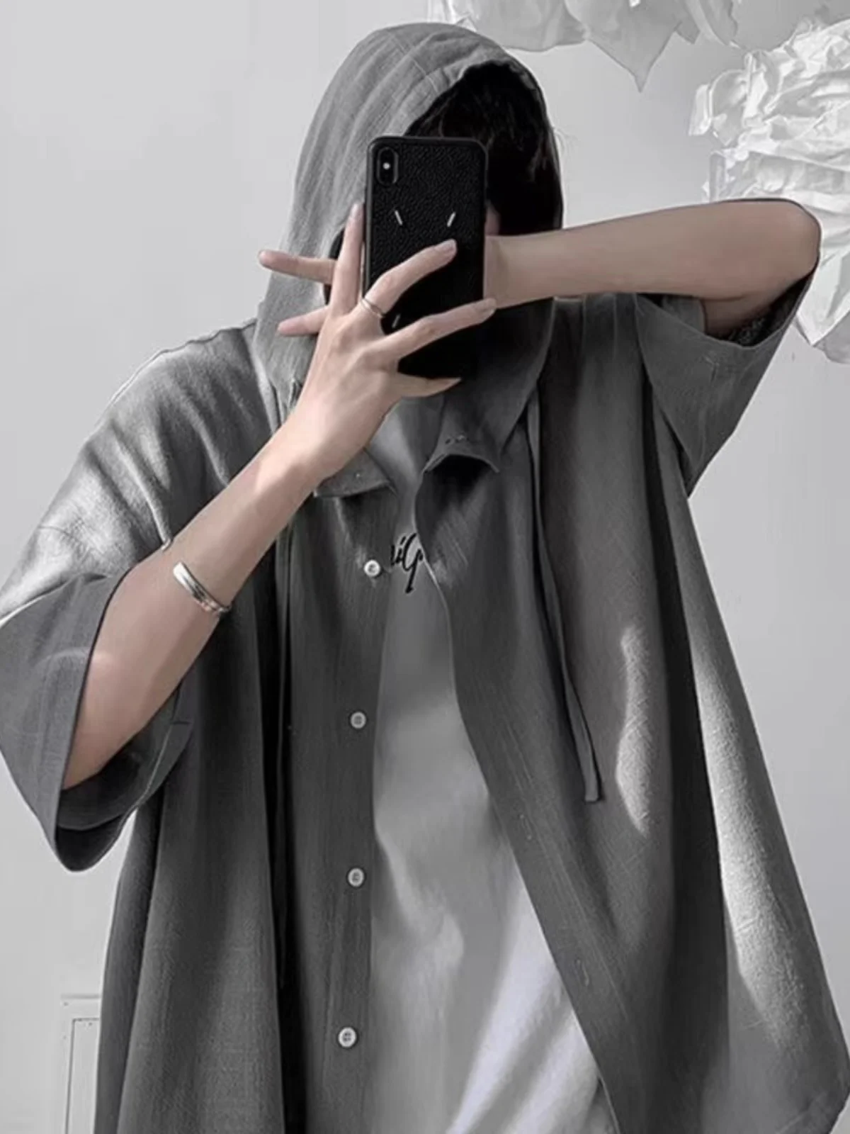 

Loose Fit Japanese Sle Men's irt Summer Thin f Sve Breathable ort Sve Hooded Casual Faionable Lightweight irt