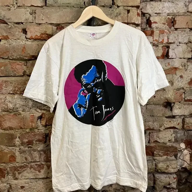 Tom Jones Vintage T-shirt 90s Showtime rare Men's size XL