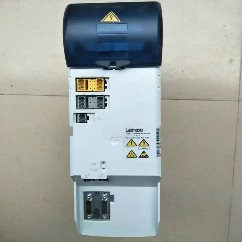 Lenze Servo Drive EVS9323-EKV004 380V AC Default Setting Motor Controller