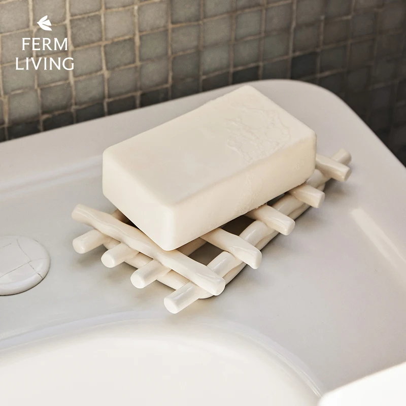 ferm-living-nordic-sle-portasapone-intrecciato-a-mano-con-drenaggio-organizzatore-per-lavabo-bagno-utensile-domestico