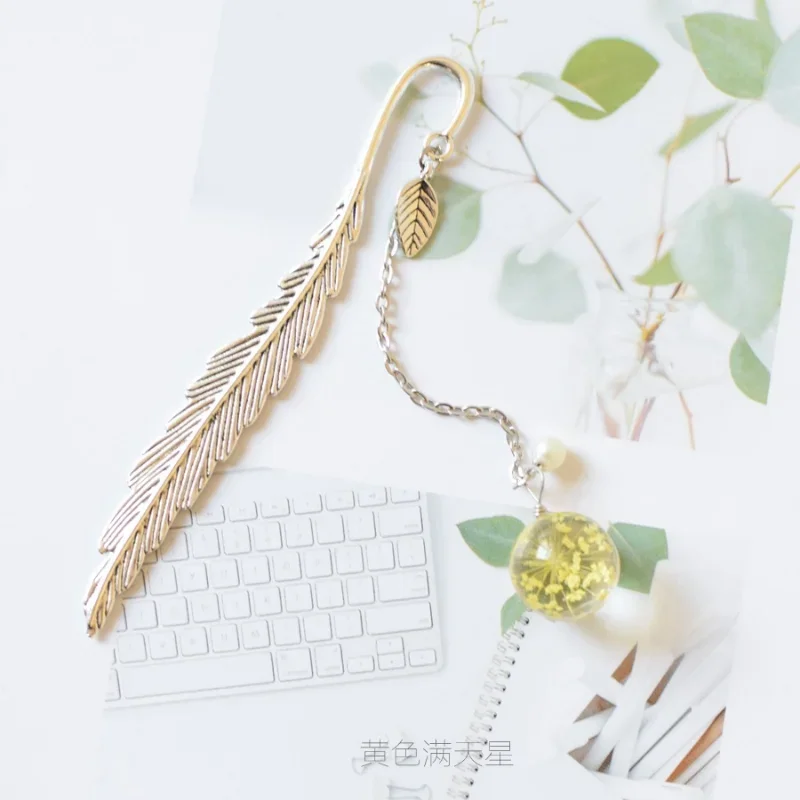 1pc Metal Leaf Bookmark with Pendant Ball Metal Book Marker Stationery Bookmarks Accessories