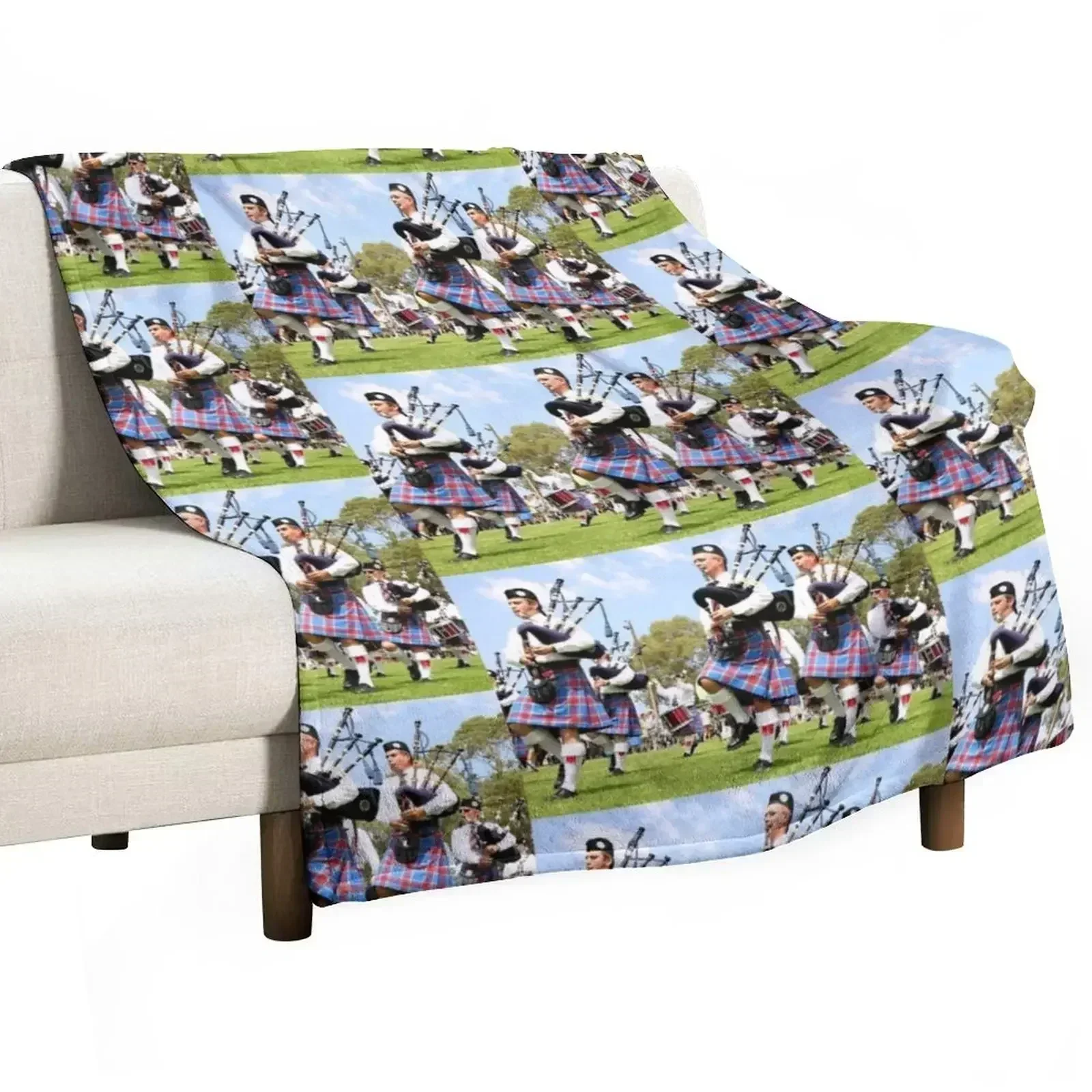 

Scottish Highland Pipe & Drum Band Throw Blanket Decorative Sofas warm for winter Blankets