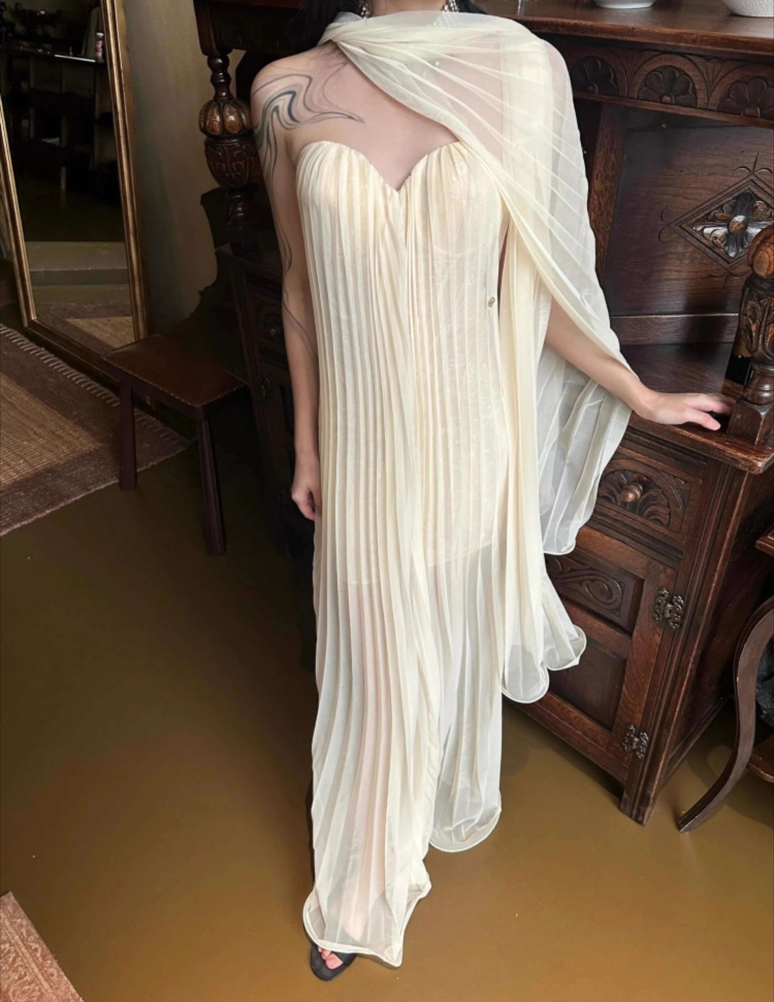 المشمش بلينغ فستان الشيفون المرأة الصيف عطلة حفلة مائل الرقبة ملابس سيدة الشارع الشهير شيك الشارع الشهير Vestidos Bodycon