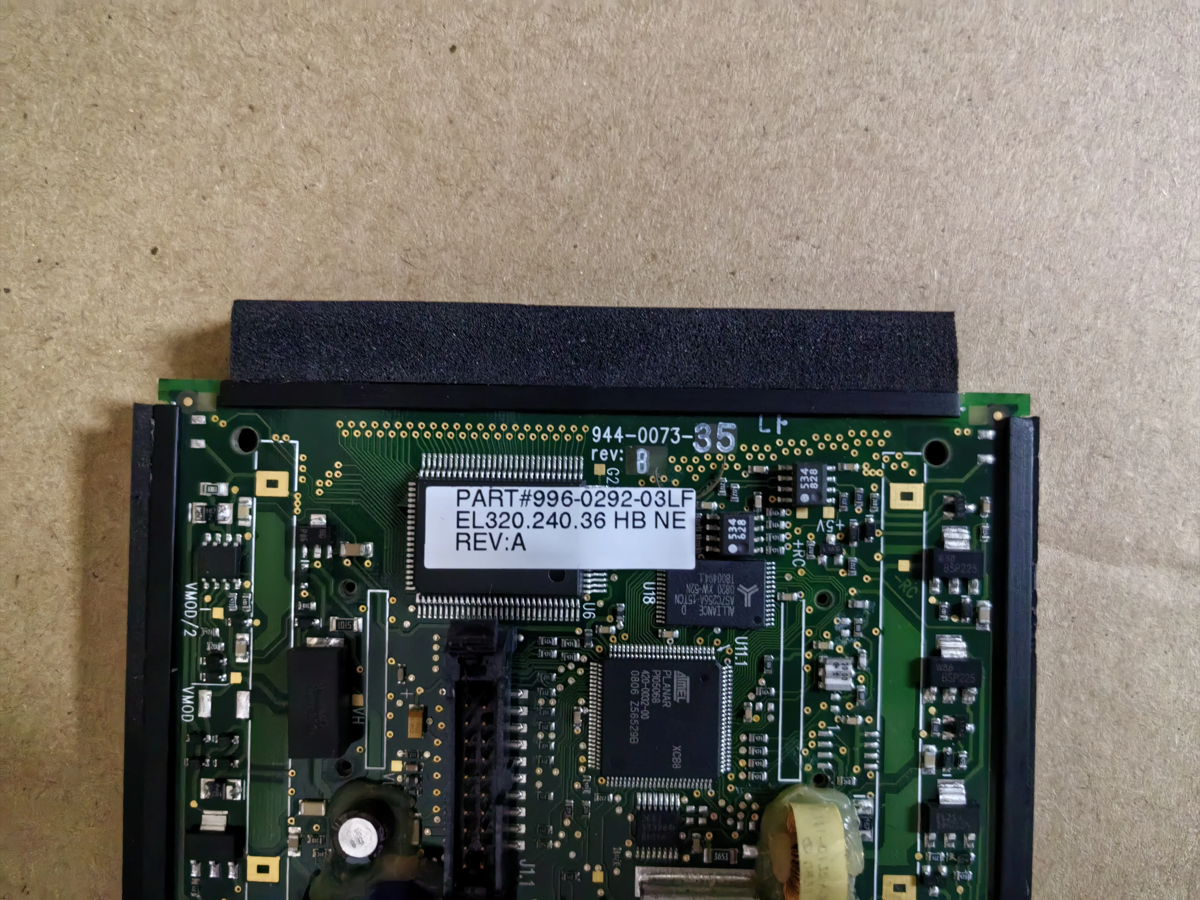 شاشة صناعية أصلية EL320.240.36، تم اختبارها ومتوفرة في المخزون EL320.240.36 HB NE