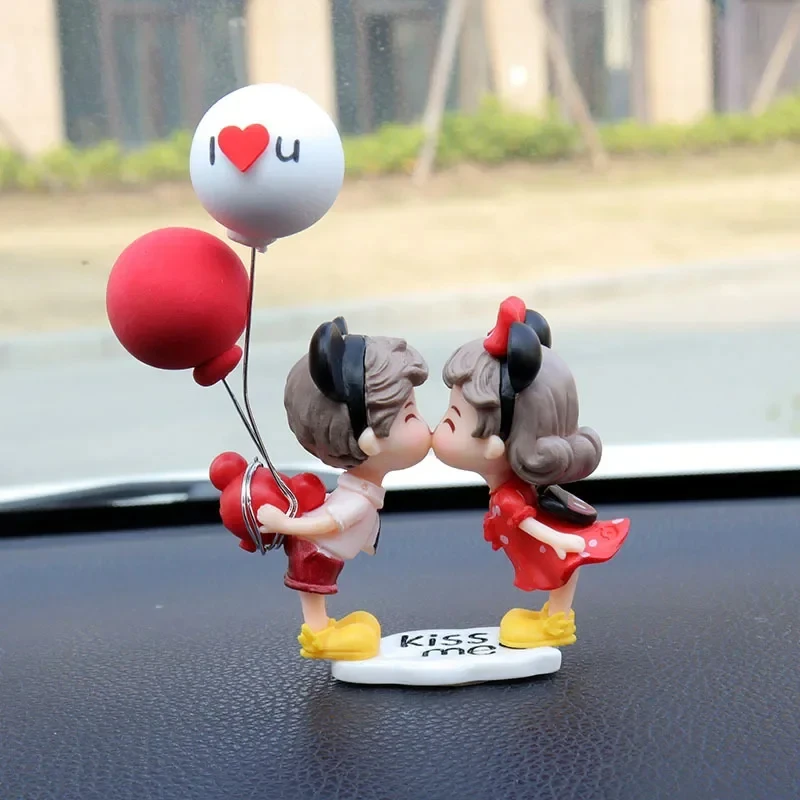 Anime Couples For Car Ornament Model Cute Kiss Balloon Figure Auto Interior Decoration Pink Dashboard Figurine Accessories Gifts