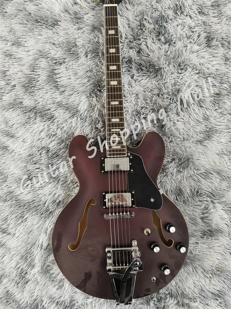 335 Style Semi-Hollow Body Jazz Electric Guitar， good sound quality,  factory customize，fine workmanship， free delivery