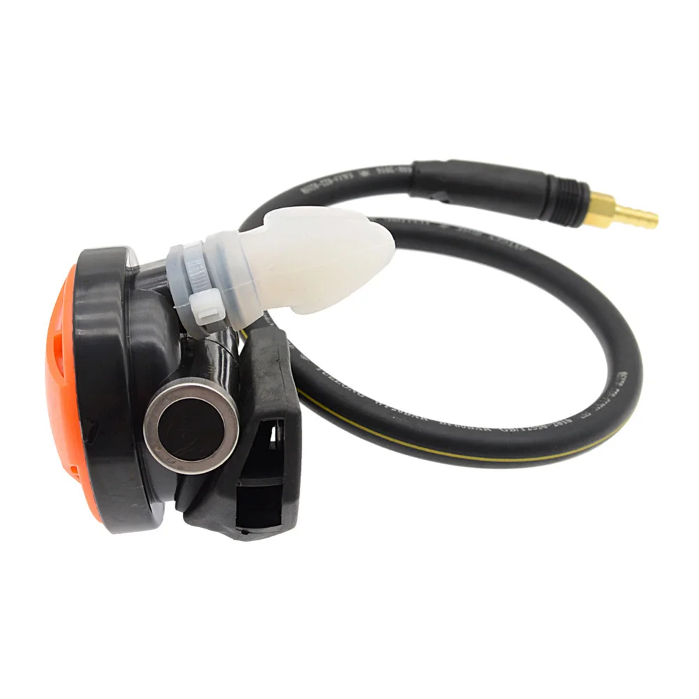 plongee-en-eau-libre-comme-sur-l'image-regulateur-de-plongee-en-resine-et-silicone-embout-buccal-en-silicone-souple