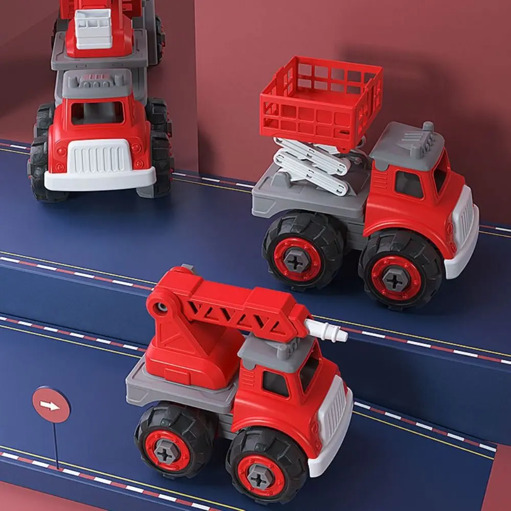 พลาสติกจำลอง DIY ของเล่นรถรุ่นถอดสกรูถอดประกอบรถของเล่นการ์ตูนการศึกษาในช่วงต้น