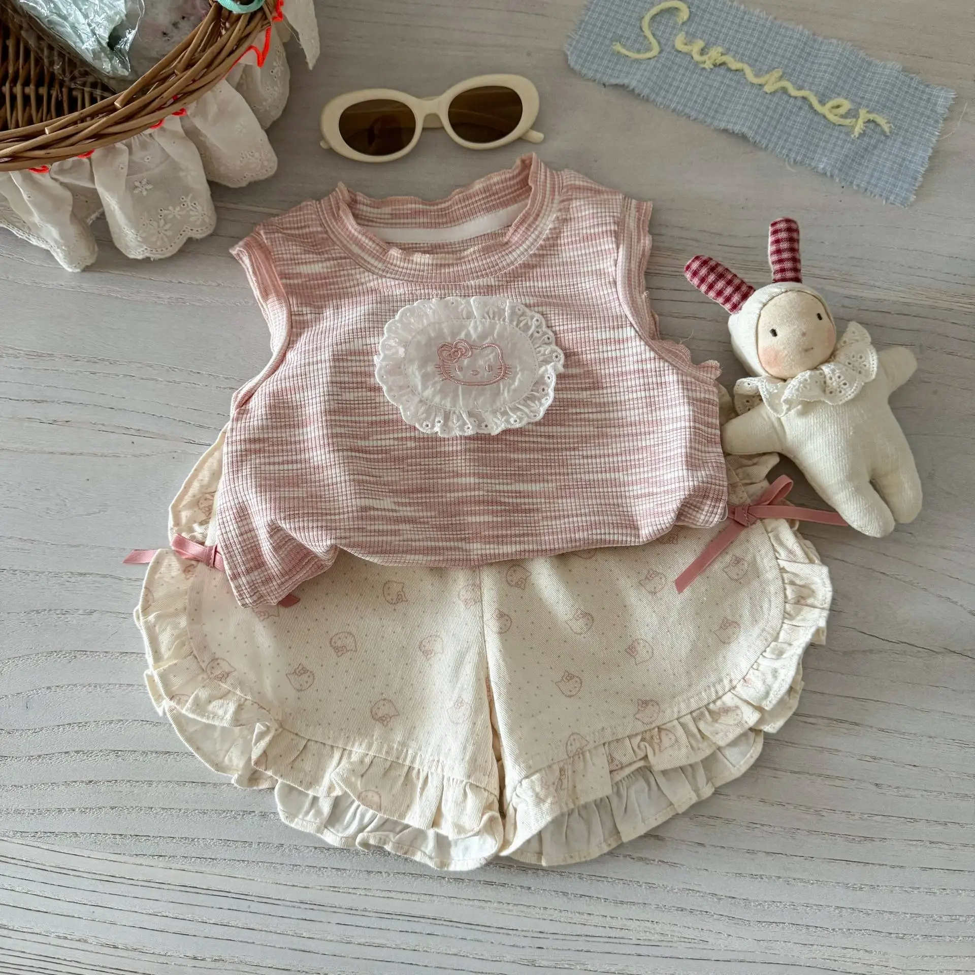 

Children's Sets Girls' Summer Sweet Vest Jacket Shorts Two-piece Set Kids Clothes Girls Clothes Baby Girl Clothes