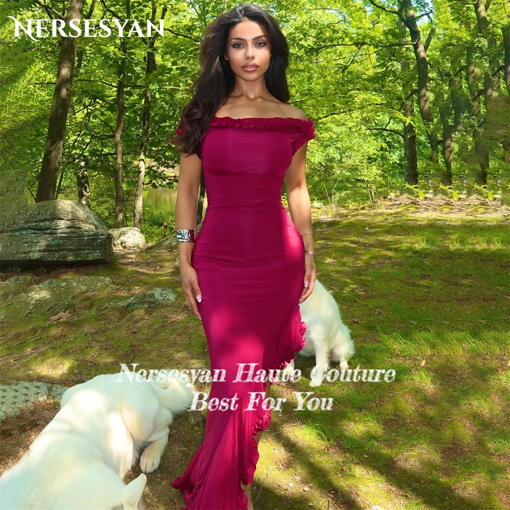 Nersesyan Sexy rouge robes de soirée épaules dénudées volants sirène fente latérale équipée célébrité 2025 robes de soirée de Cocktail personnalisé