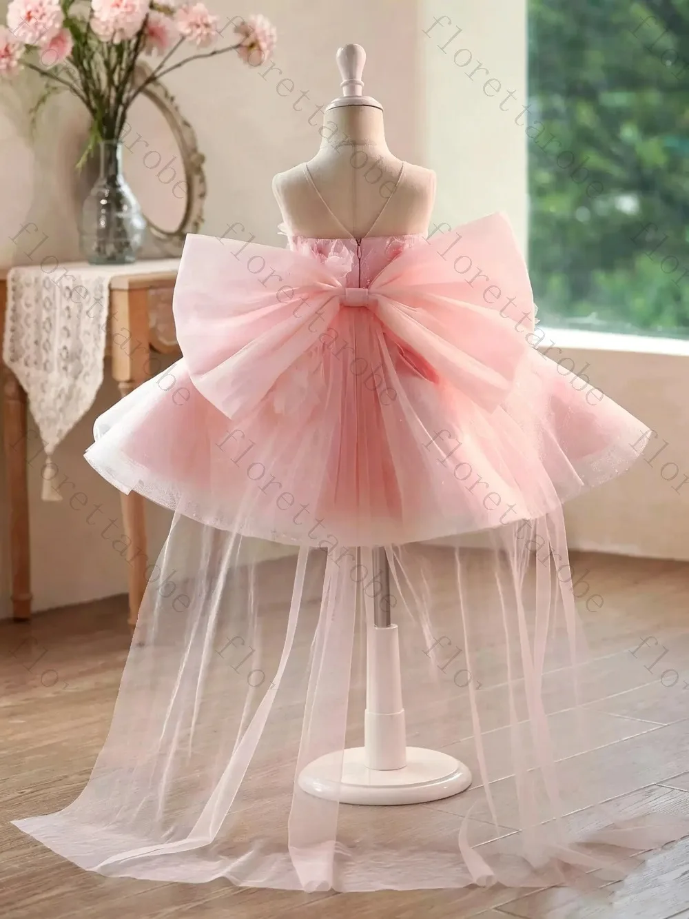 Customized 2026 Pink Knee Length Flower Girl Dress with O Neck Tulle Skirt for Wedding Birthday Party Performance Princess Gown