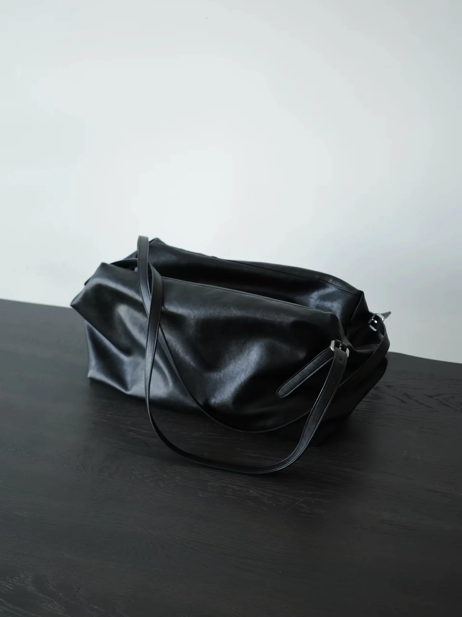 large-capacity-leather-crossbody-bag-adjustable-shoulder-strap-soft-leather-single-shoulder-bag-leisure-tote-bag-for-commuting