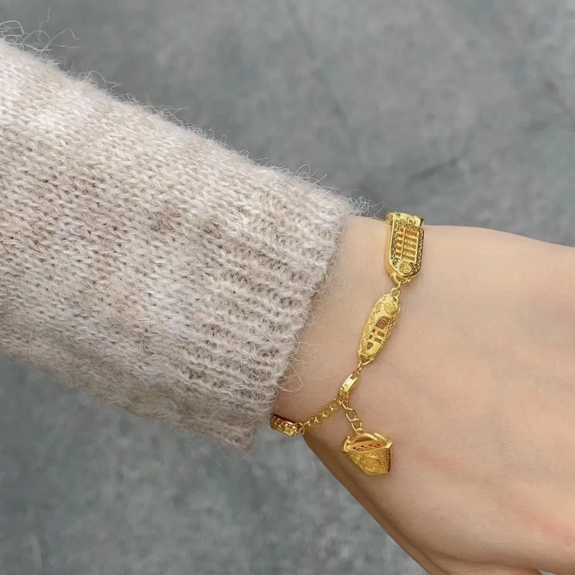Women's 24K Gold (AU999) Auspicious Eight Treasures Bracelet | Treasure Bead Chain, Filigree Border with Gilt Fish Charm