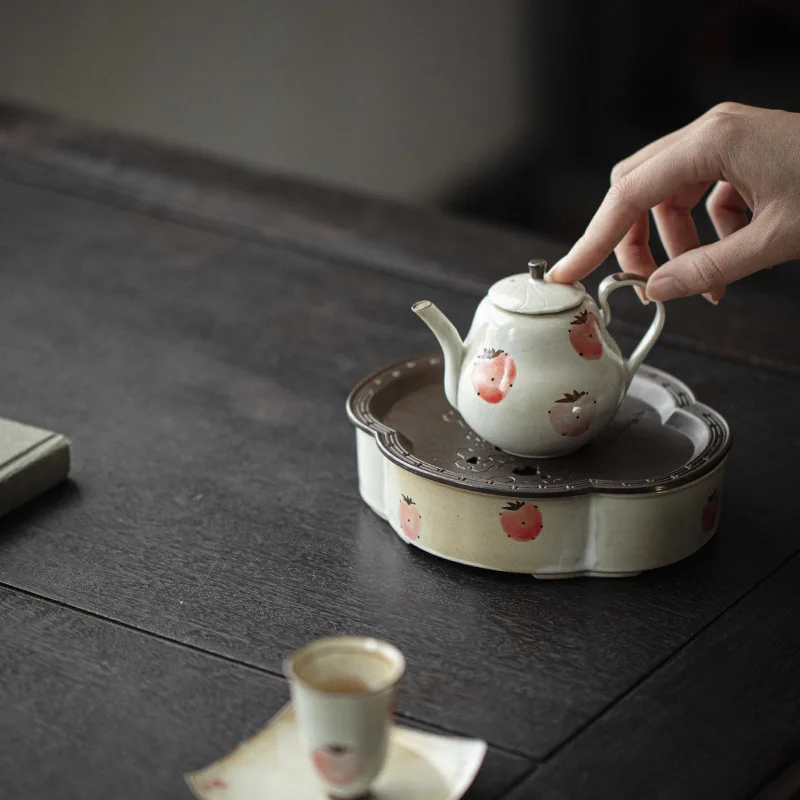 120ml Japanese Powder Cited Ceramic Teapot Hand-painted Strawberry Small Pot with Filter Tea Maker Single Kettle Kung Fu Tea Set