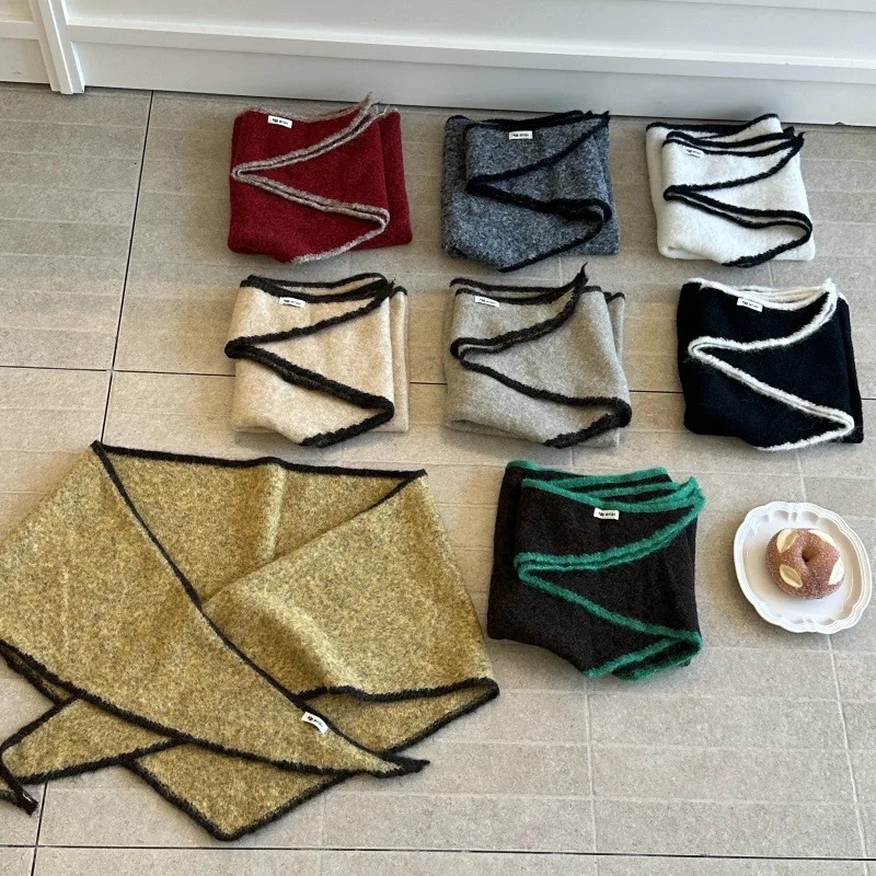 

Корейский нишевый контрастный треугольный шарф, осенне-зимняя вязаная шаль, женская верхняя одежда, теплый шарф, женский роскошный шарф