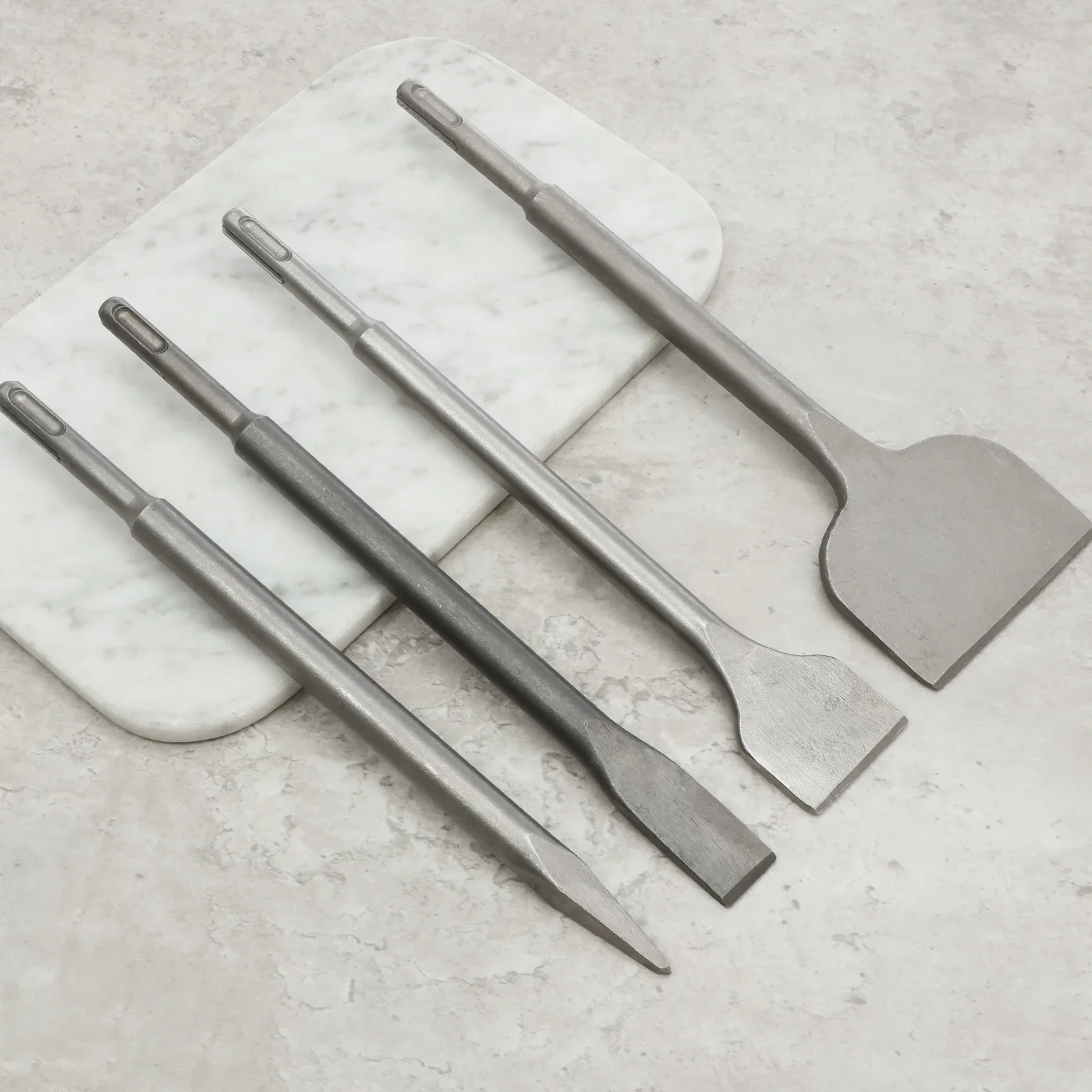 SDS 플러스 로터리 해머 마모 방지 타일 제거 치즐 비트 정밀 해머 드릴링 치즐 비트 용 4Pcs 합금 치즐 비트 세트