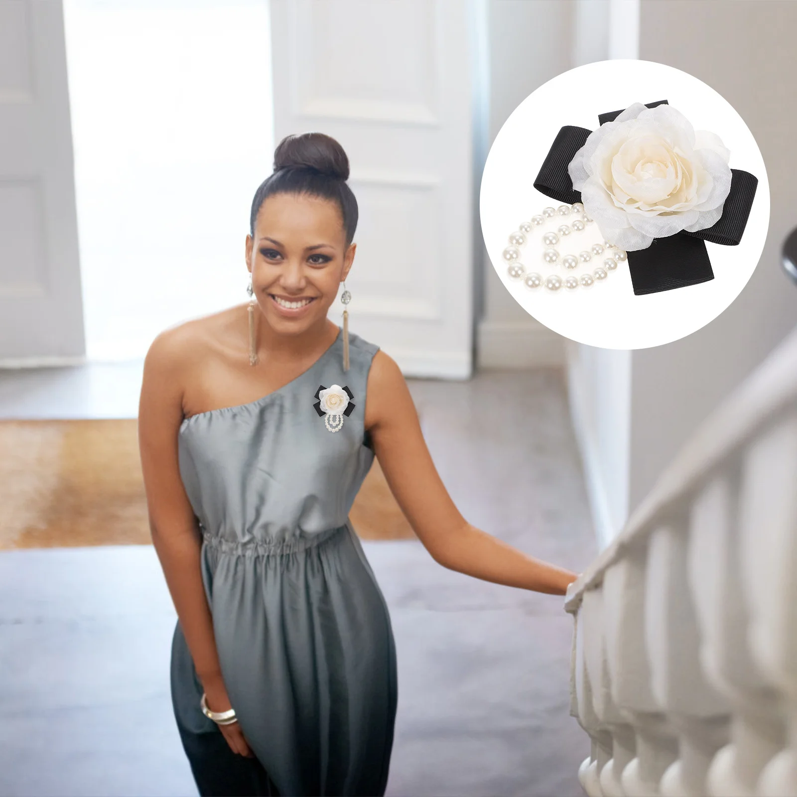 

1pcs Pearl Brooch For Women Elegant Flower Lapel Pin Suit Coat Dress Accessory Decorative Brooch Jewelry Gift