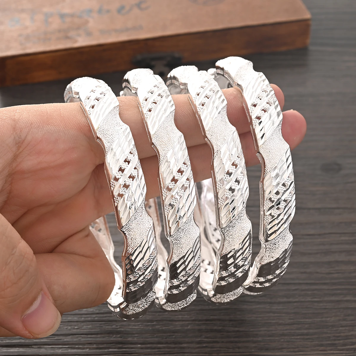 Bangrui 70MM Silver Dubai Bracelet Women Middle East Ethiopia Bracelet Wedding Jewelry Exquisite African Wedding Party Gift